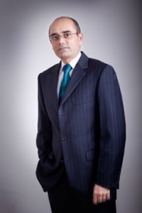 Ajay L Mahajan1